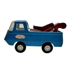 Vintage Tonka Blue & Red Metal Tow Truck Toy‎ Collectible
